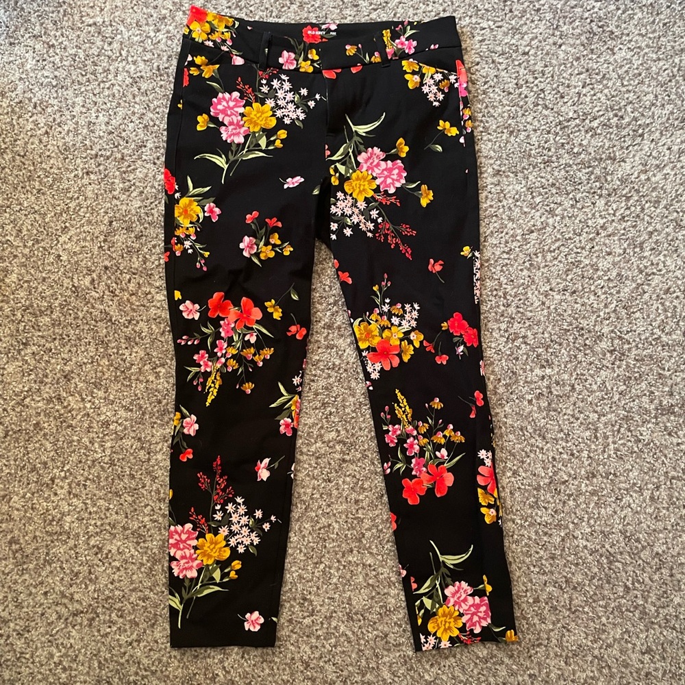 Old Navy Pixie pants